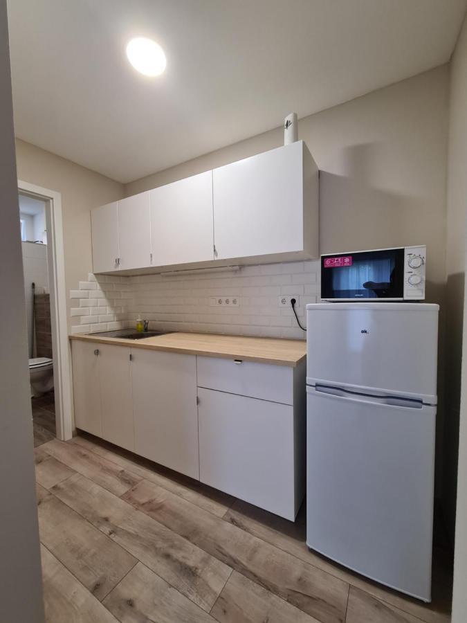 Oet Fenyo Apartmanhaz Siófok Eksteriør billede